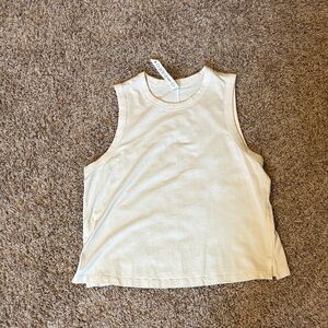 Lululemon Women’s Size 6 Cream Tank Top